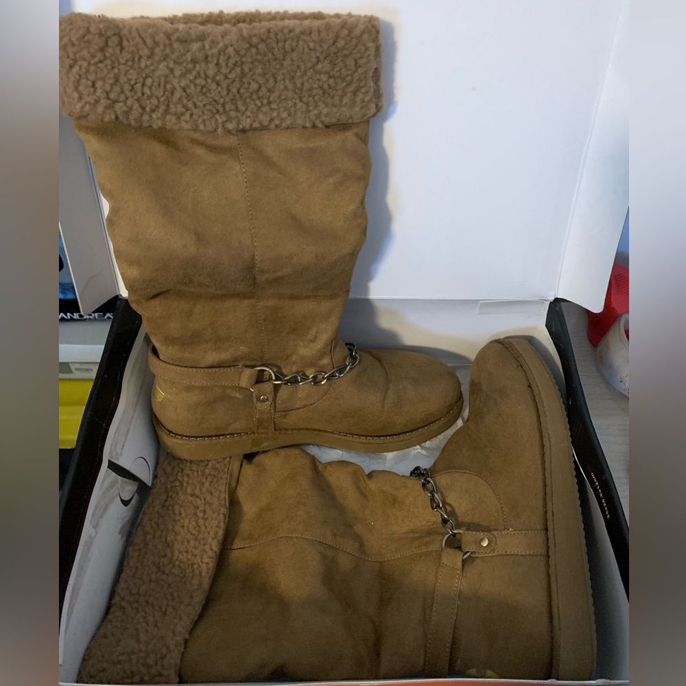 Tan Suede Boots with Chain Detail